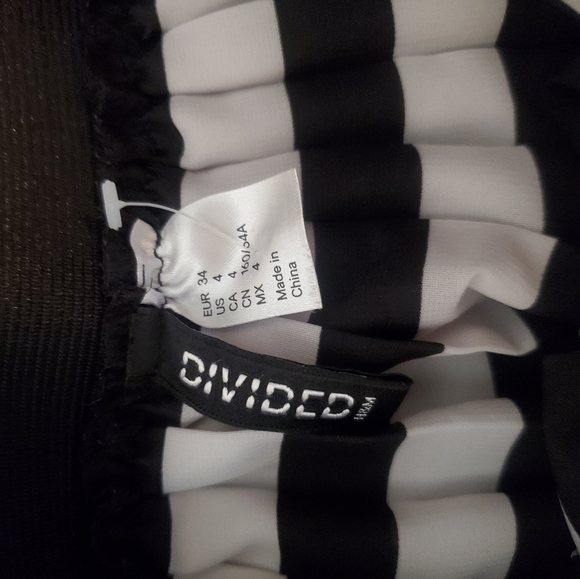 H&M Striped Skirt - Picture 2 of 2